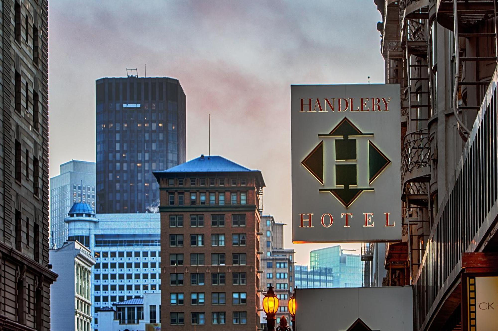Handlery Union Square 3*
