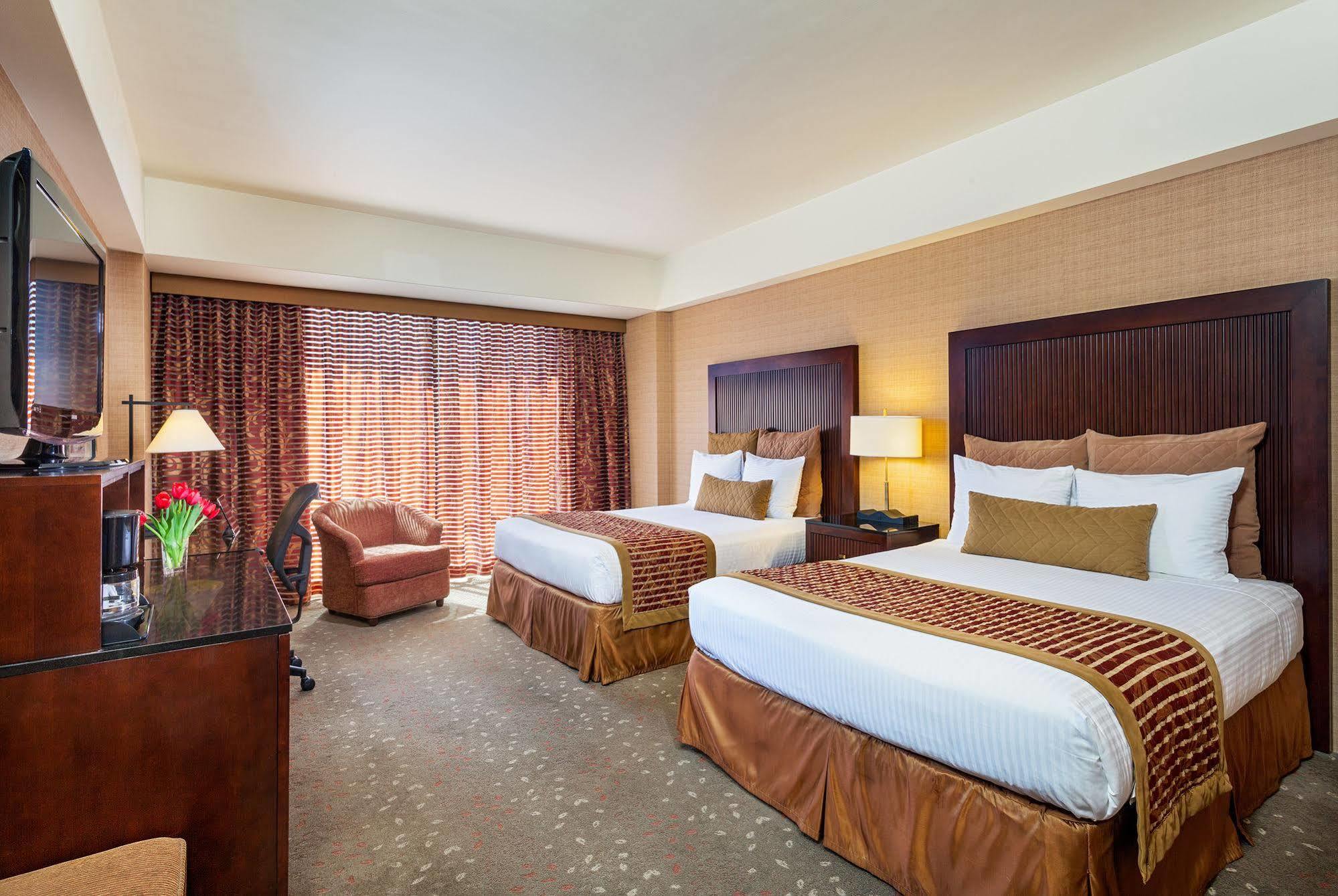 Handlery Union Square Hotel 3*